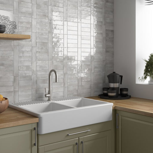 COCO AMBER GREY GLOSS SUBWAY 50X150MM 27990