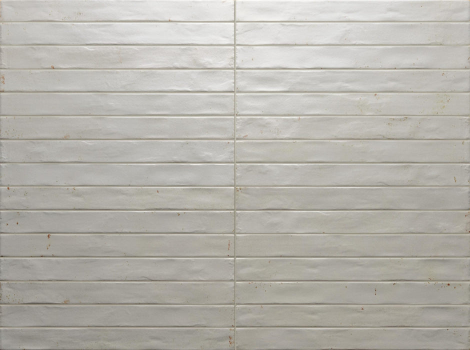 GRAFFITI SUBWAY WHITE SATIN 48X450MM J92639
