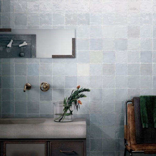 LA RIVIERA LAVANDA BLUE GLOSS SUBWAY 65X200 V2 (25840)